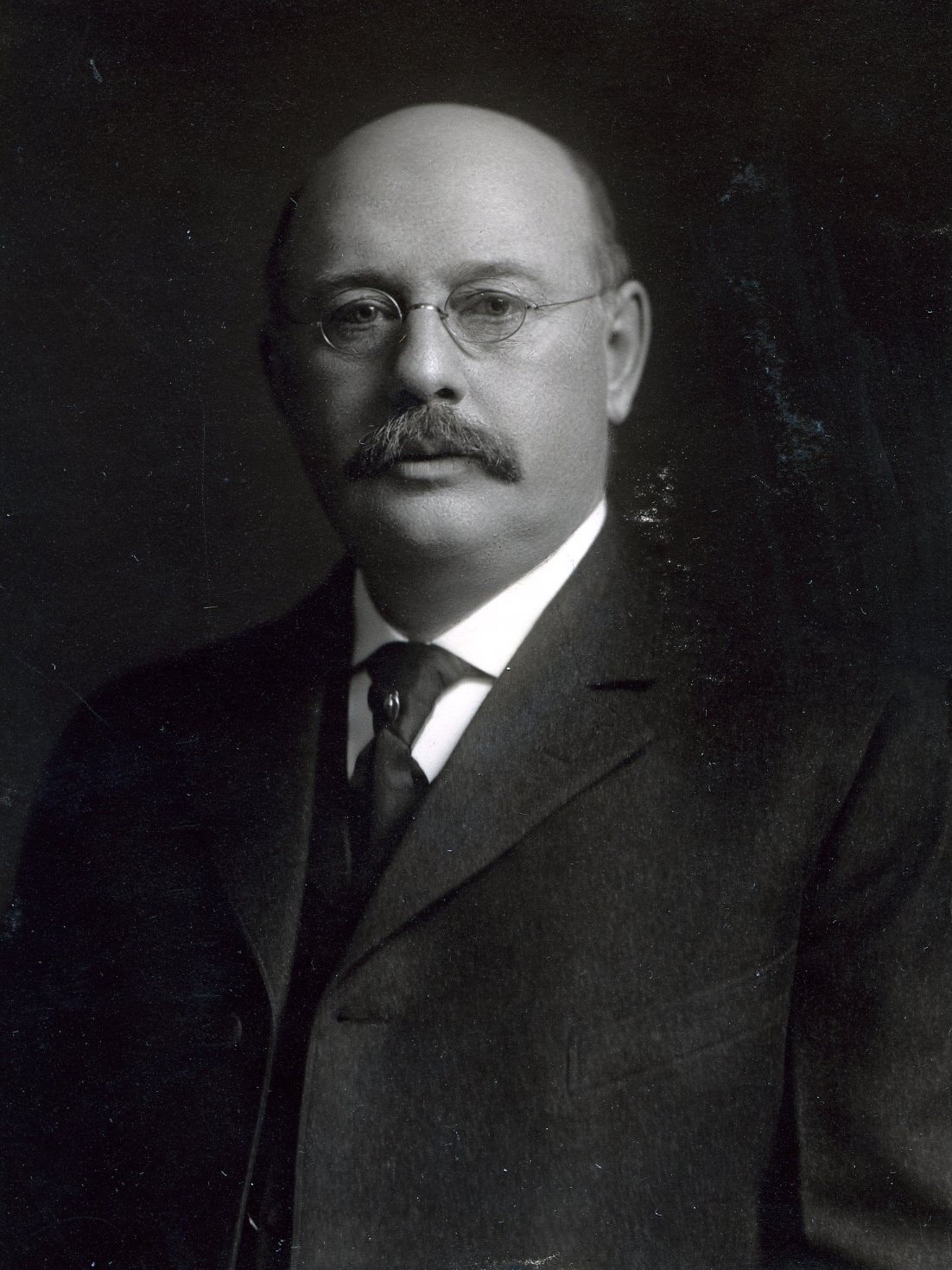 Member portrait of Wallace Buttrick